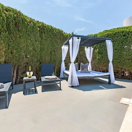 Hébergement de vacances Casa Kristel *
